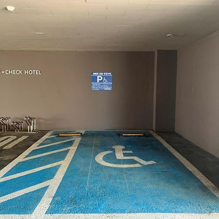 i-CHECK 贤振酒店 东海市 外观 照片